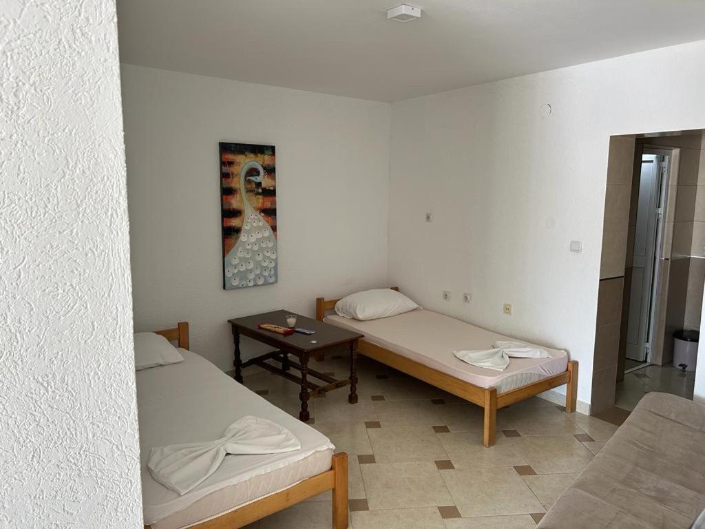 Apartments Doda Улцин Екстериор снимка